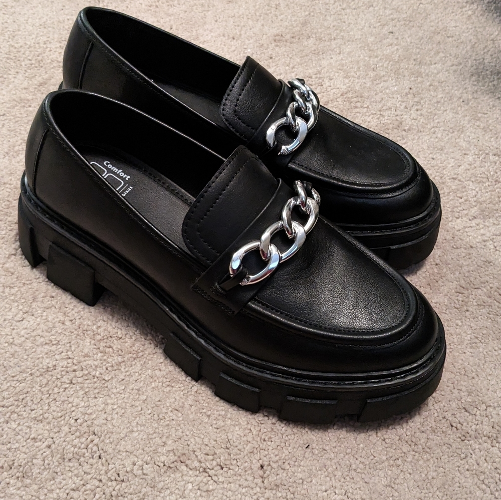 Black chunky loafers